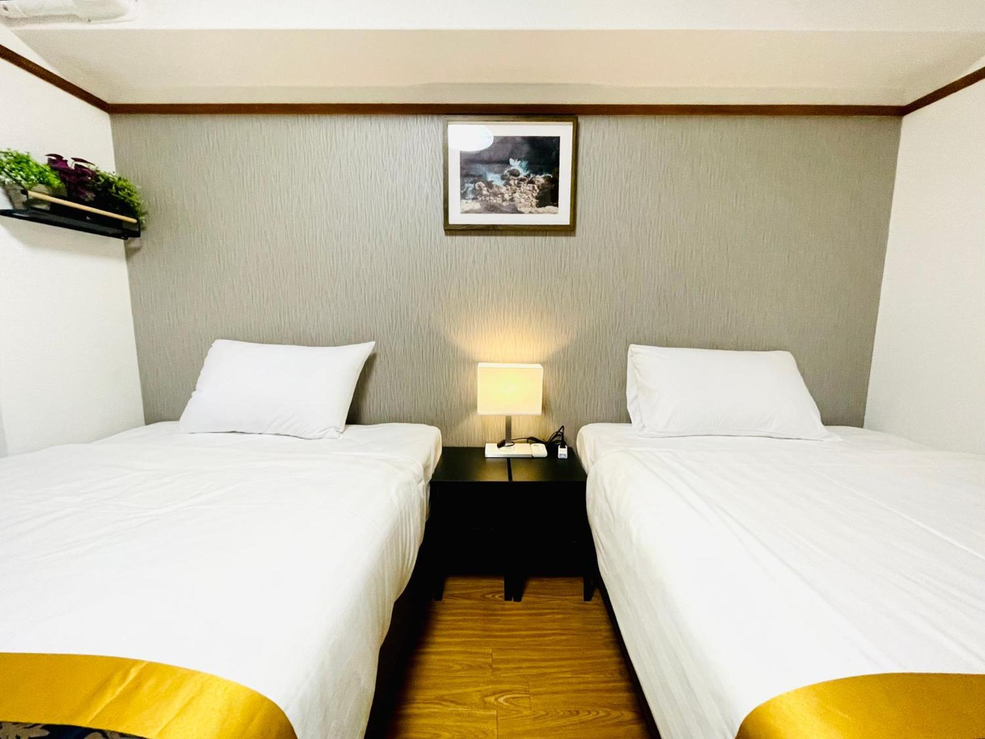嵐 難波西 民宿 Bed And Breakfast Osaka Buitenkant foto