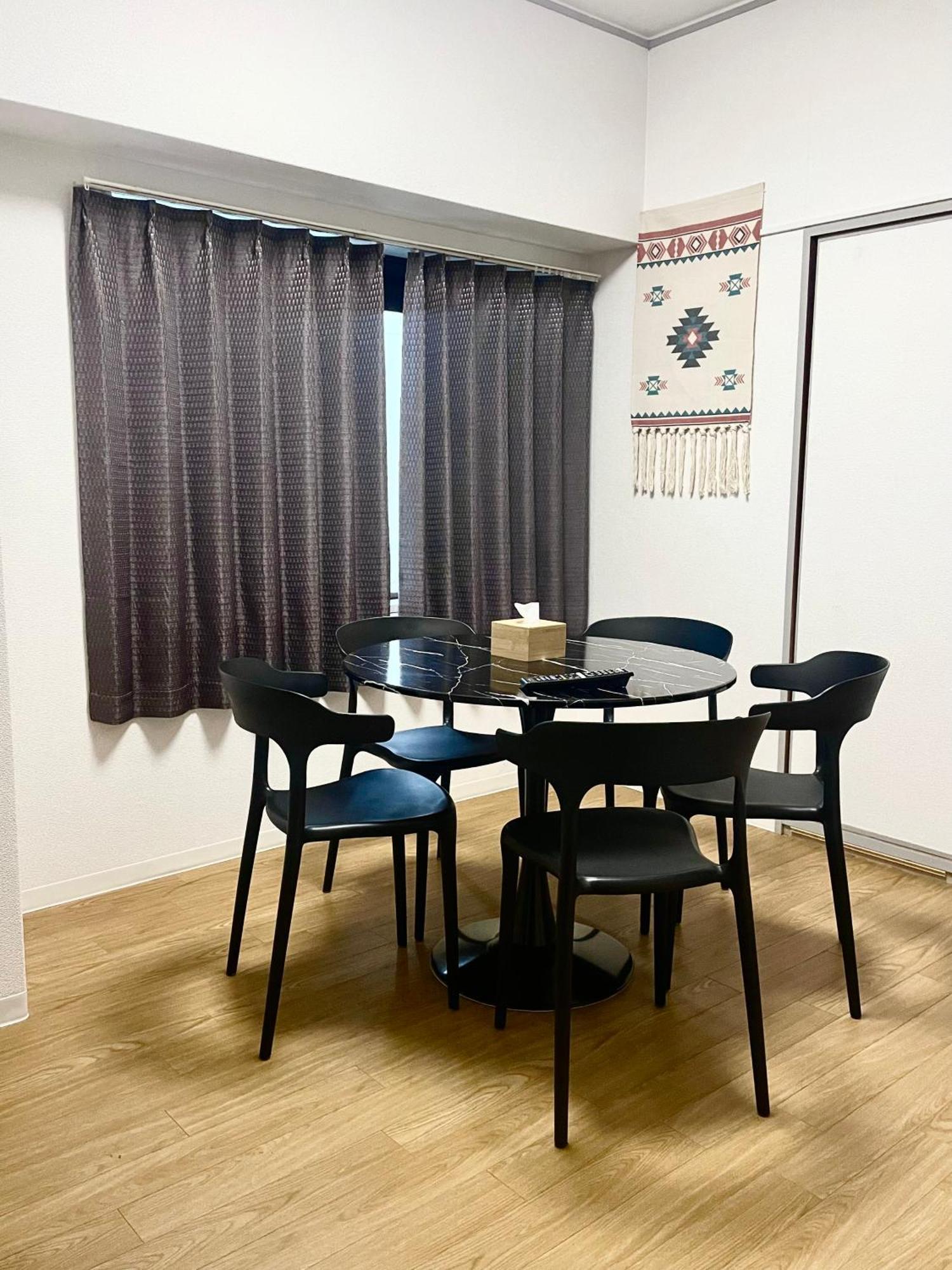 嵐 難波西 民宿 Bed And Breakfast Osaka Buitenkant foto