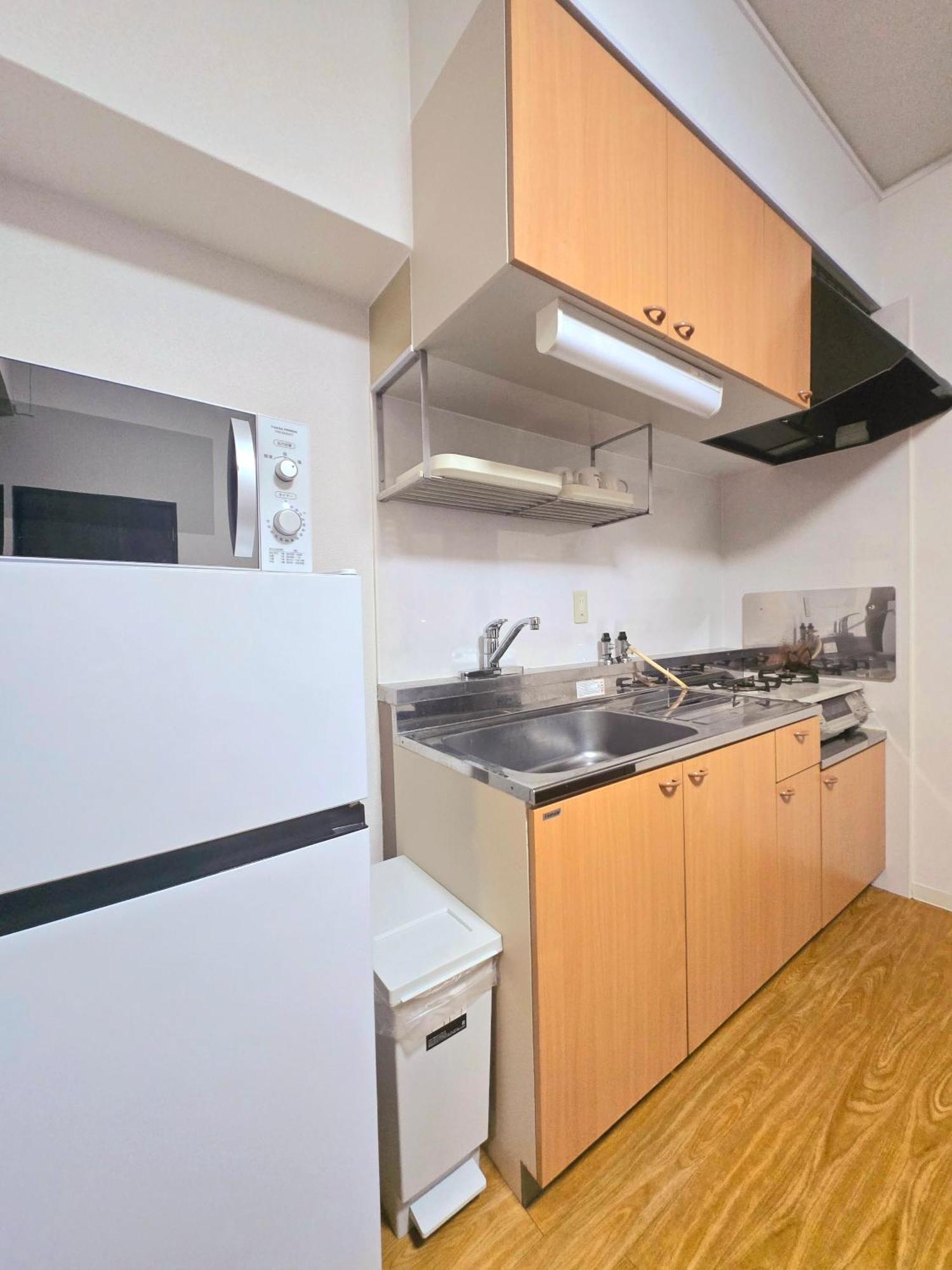 嵐 難波西 民宿 Bed And Breakfast Osaka Buitenkant foto