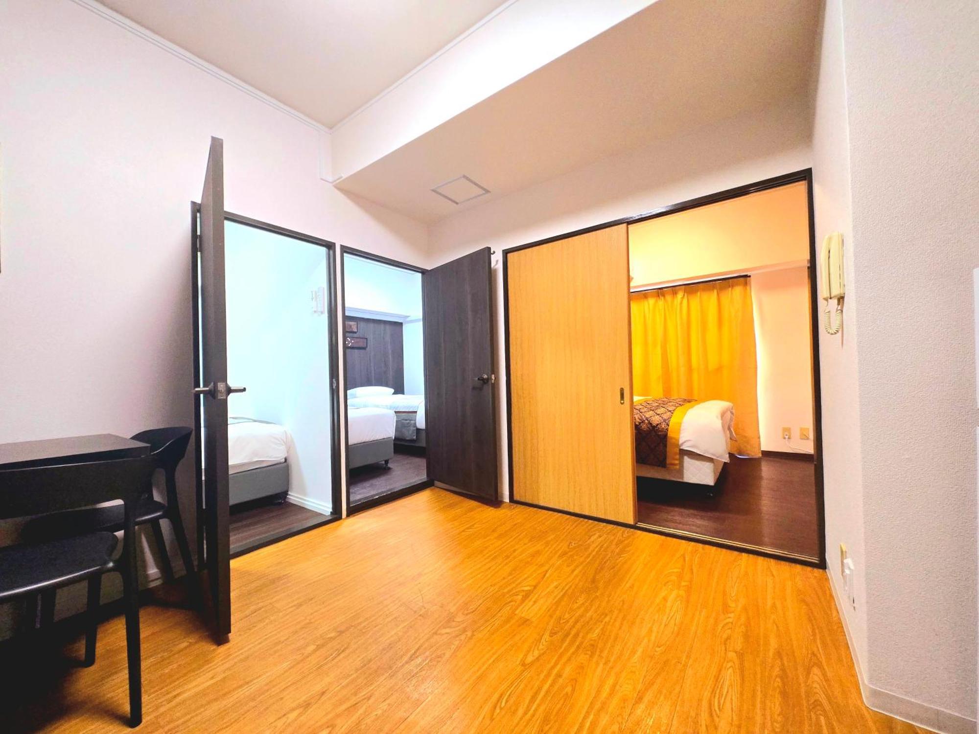 嵐 難波西 民宿 Bed And Breakfast Osaka Buitenkant foto