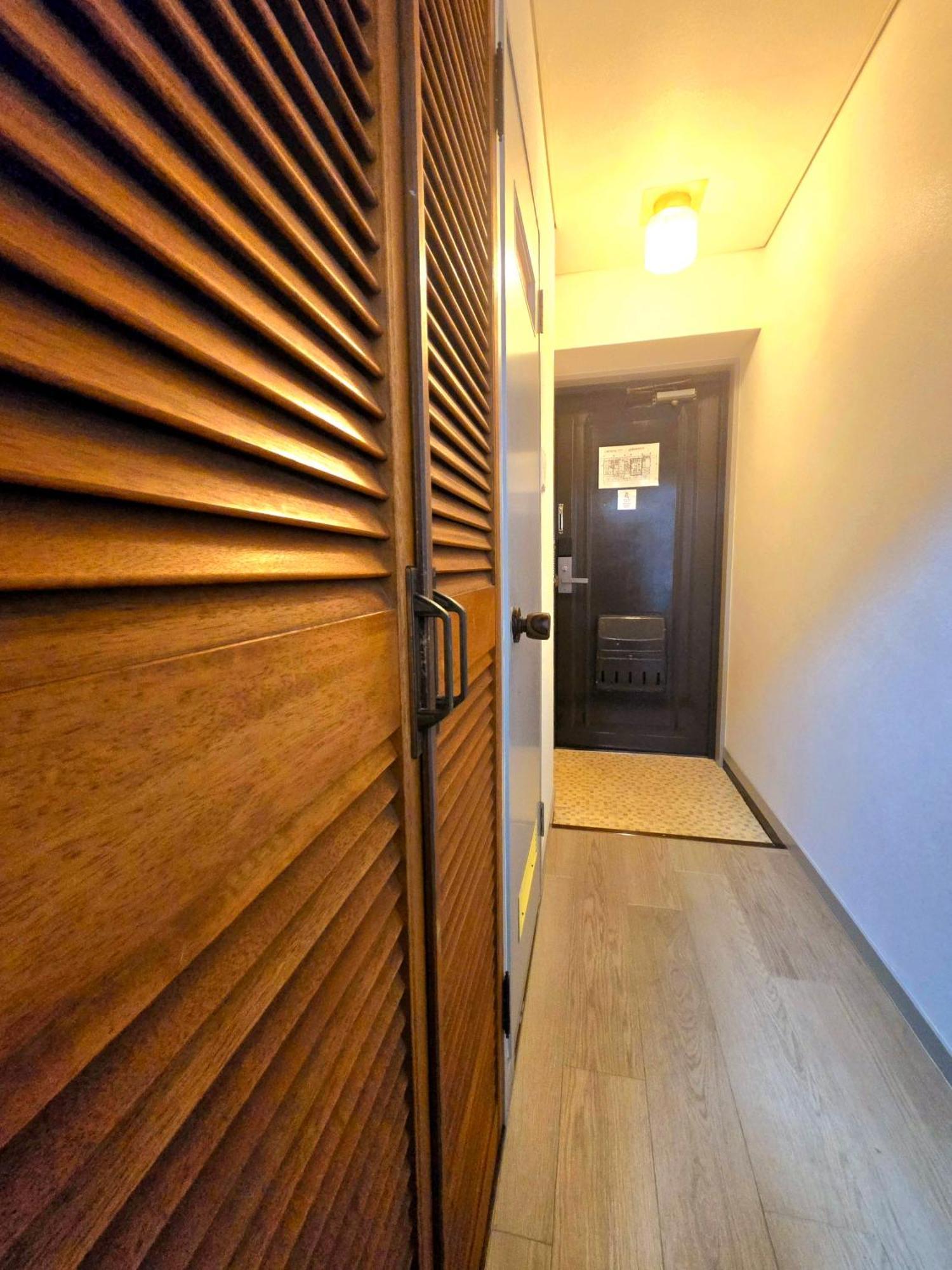 嵐 難波西 民宿 Bed And Breakfast Osaka Buitenkant foto